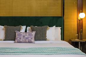 ELIVAAS Hari Bagh 4 BHK Villa