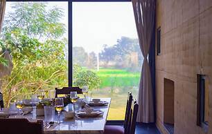 ELIVAAS Hari Bagh 4 BHK Villa