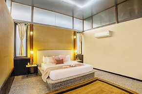 ELIVAAS Hari Bagh 4 BHK Villa