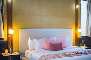 ELIVAAS Hari Bagh 4 BHK Villa
