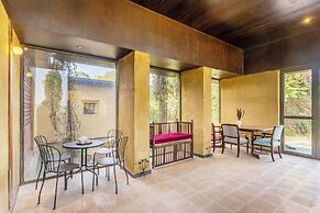 ELIVAAS Hari Bagh 4 BHK Villa