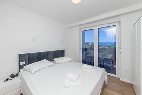 Altiora Prestige Residence 302