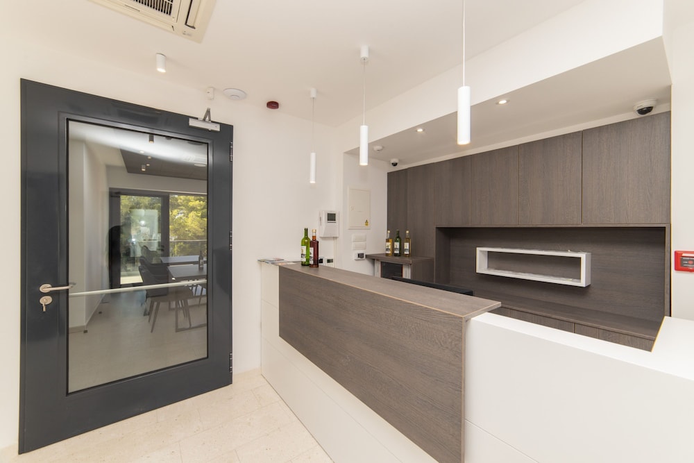 Altiora Prestige Residence 101