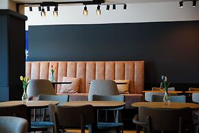 Magnet Hotel