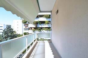 Spacious minimal apartment at Chalandri