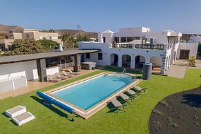 Villa Ballena Azul in Teguise