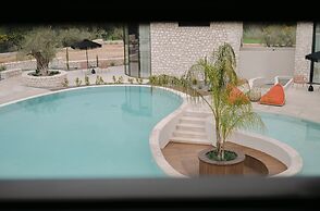 Kyklio Pavilions