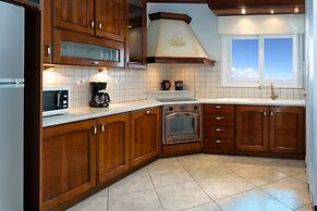 Volos Seacrest Luxury Villa