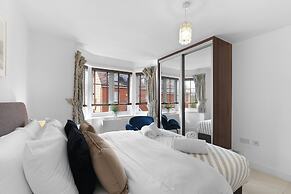 Stylish 3 Bedroom Home with Garden