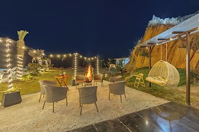 ELIVAAS Prive Kvanya Mansion with Pool
