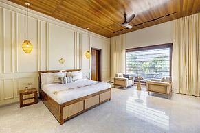ELIVAAS Prive Kvanya Mansion with Pool