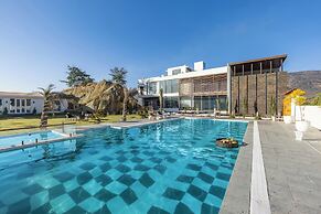 ELIVAAS Prive Kvanya Mansion with Pool