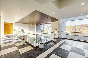 ELIVAAS Prive Kvanya Mansion with Pool