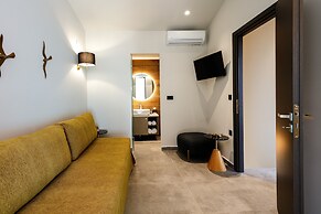 Villagioi III Pool Villa 250m to Sandy Beach