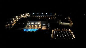Bindiga Peak Resorts