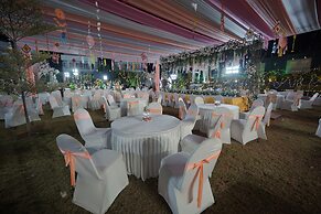 Bindiga Peak Resorts