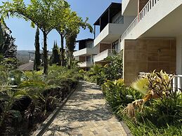 Bindiga Peak Resorts