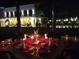 Bindiga Peak Resorts