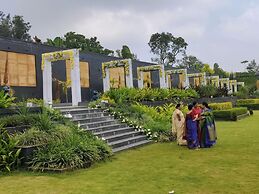 Bindiga Peak Resorts