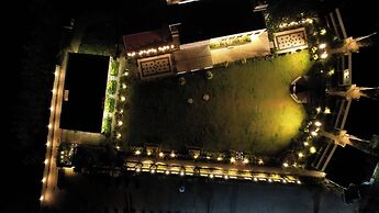 Bindiga Peak Resorts