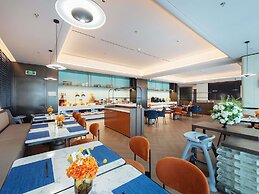 Novotel Dalian Zhongshan Square