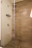 w Amazing Chic 1BR w Balcony in San Isidro
