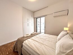 50 NIC - Stay Aelia Apartment