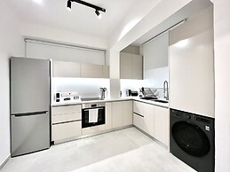 50 NIC - Stay Aelia Apartment