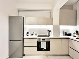 50 NIC - Stay Aelia Apartment