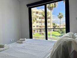148 LIM - Stay Lumiere House