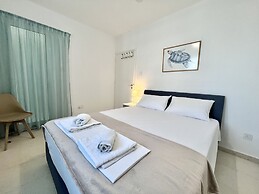 39 LCA - Stay Makenzie View Apartment