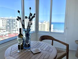 39 LCA - Stay Makenzie View Apartment
