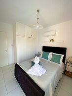 43 PAP - Stay Iris Apartment