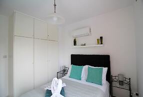 43 PAP - Stay Iris Apartment