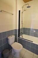 43 PAP - Stay Iris Apartment