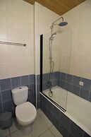 43 PAP - Stay Iris Apartment