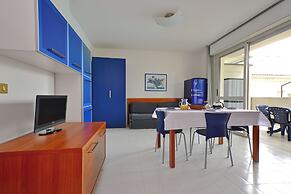 Familiar Flat With Balcony