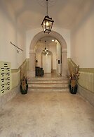 Ando Living - Fanqueiros House