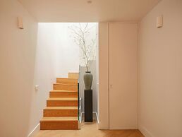 Ando Living - Fanqueiros House