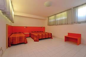Ideal Equipped Retreat With Pool