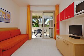 Pleasant Accommodation With Pool