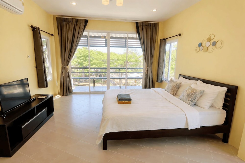 Koniix Garden Cottage Ko Sichang