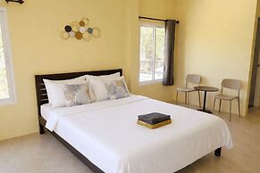 Koniix Garden Cottage Ko Sichang