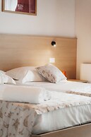 Sirenuse Suites Boutique ApartHotel RTA