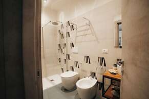 Sirenuse Suites Boutique ApartHotel RTA