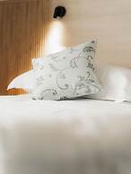 Sirenuse Suites Boutique ApartHotel RTA