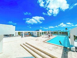 CARIBBEAN DUCASSI Tropicana HOTEL