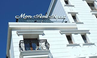Mon Ami Apart