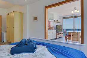 Sea Sky Studio by Holiday Rental Madeira