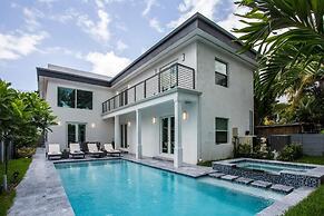 Casa Hermes Wilton Manors